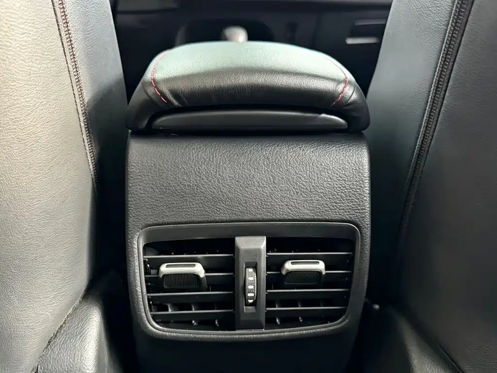 Toyota Levin 2022 — фото 16