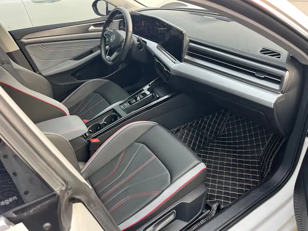 Volkswagen Lamando 2025