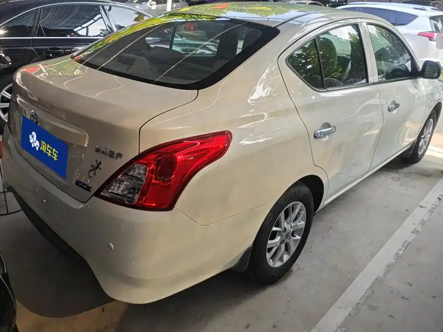 Nissan Sunny 2015 — фото 3