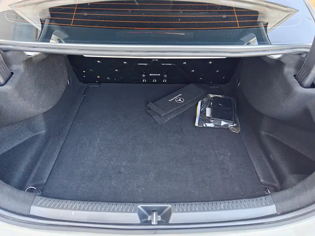 Mercedes-Benz A-Class 2022 — фото 18