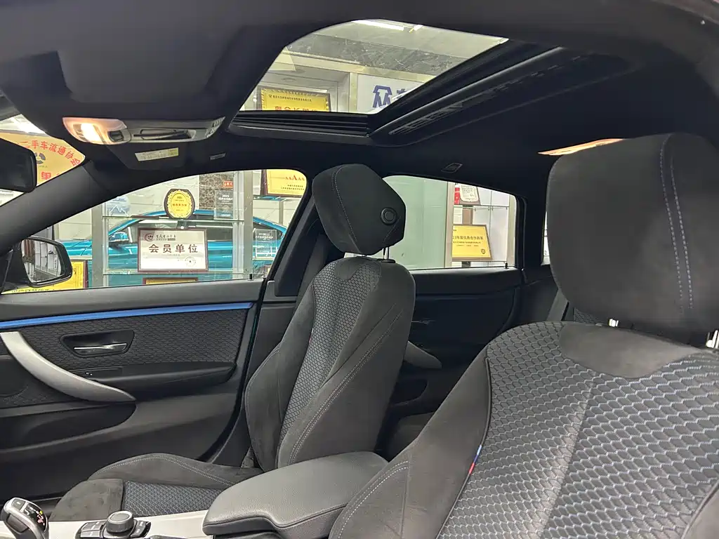 BMW 4 Series 2018 — фото 11