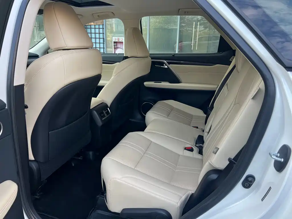 Lexus RX 2025 — фото 17
