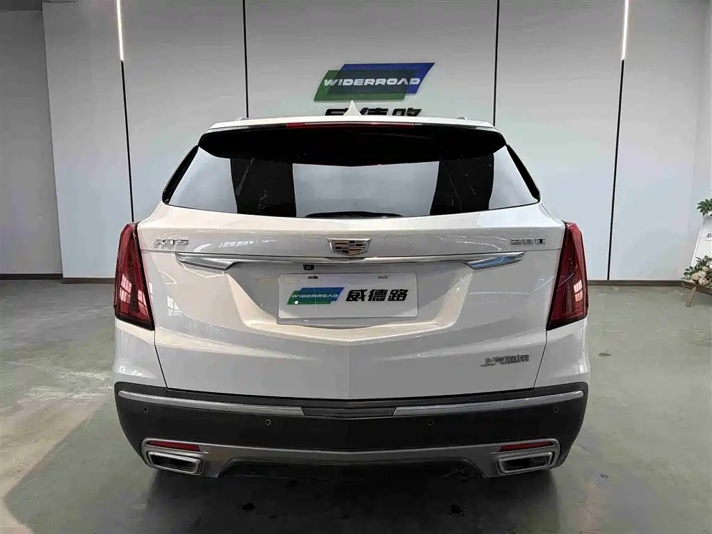 Cadillac XT5 2021 — фото 7