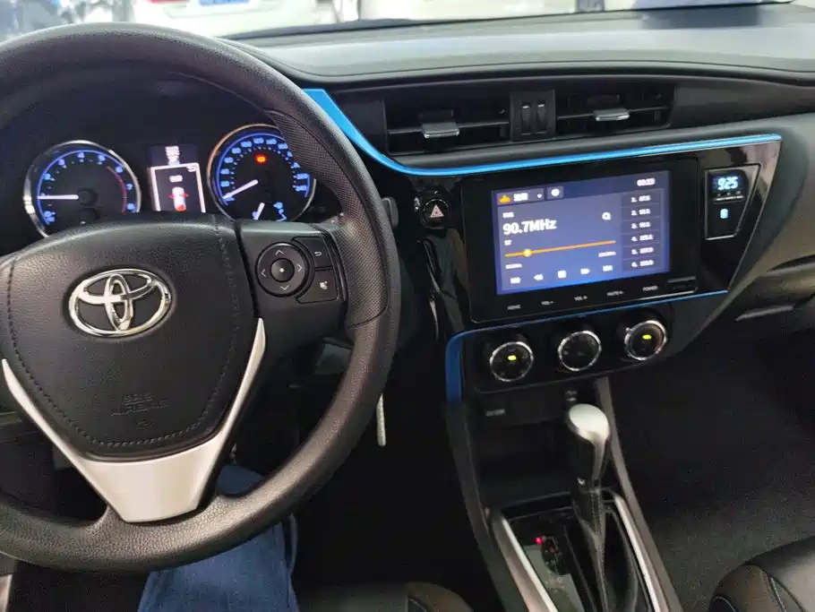 Toyota Levin 2018 — фото 12
