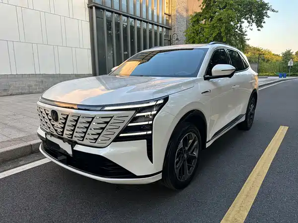 Changan CS75PLUS 2025