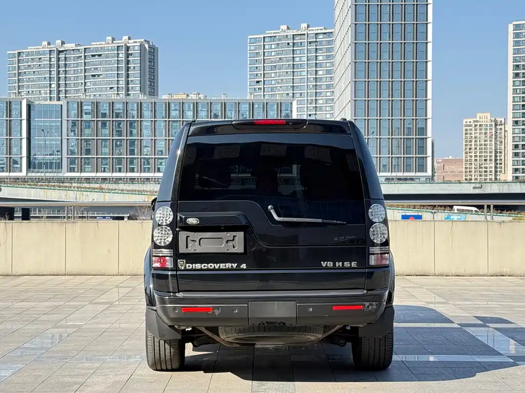 Land Rover Discovery 2016 — фото 14