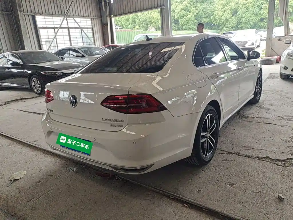 Volkswagen Lamando 2021