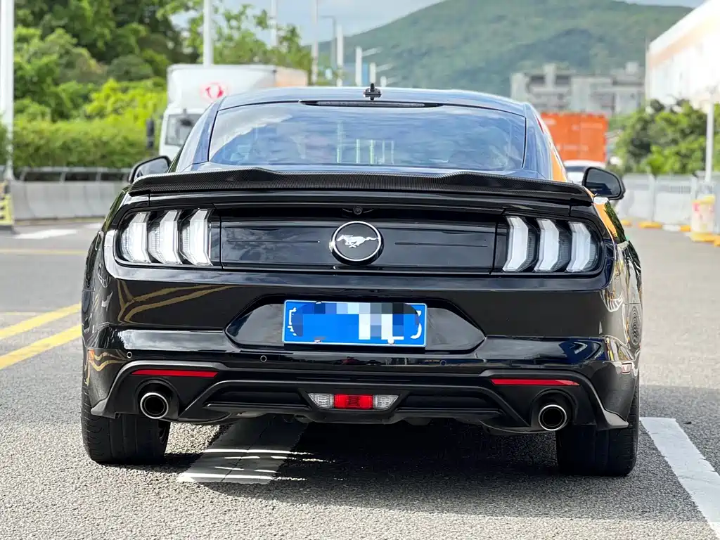 Ford Mustang 2020 — фото 10