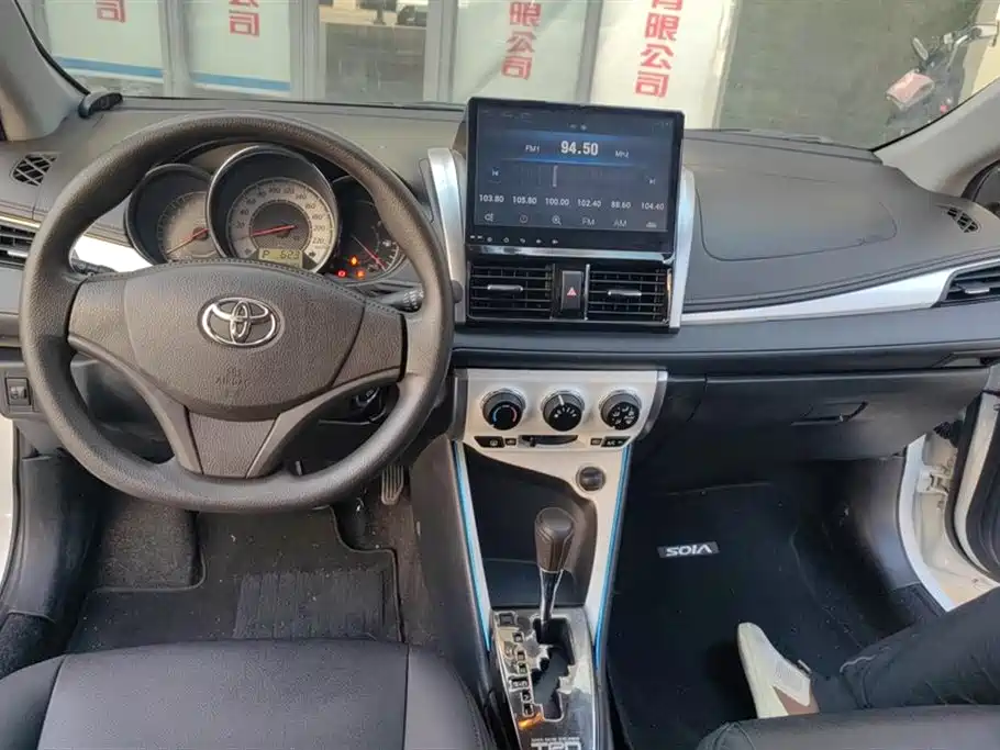 Toyota Vios 2016 — фото 12