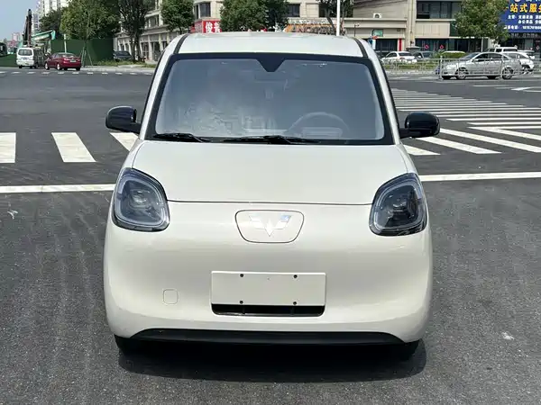 Wuling Hongguang MINIEV 2025