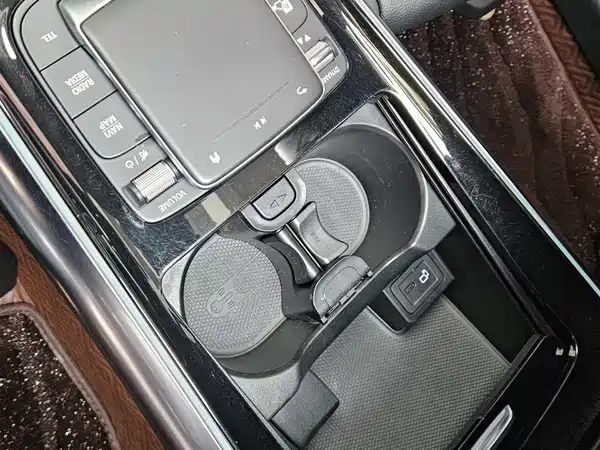 Mercedes-Benz GLA 2020