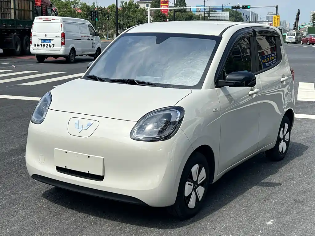 Wuling Hongguang MINIEV 2025