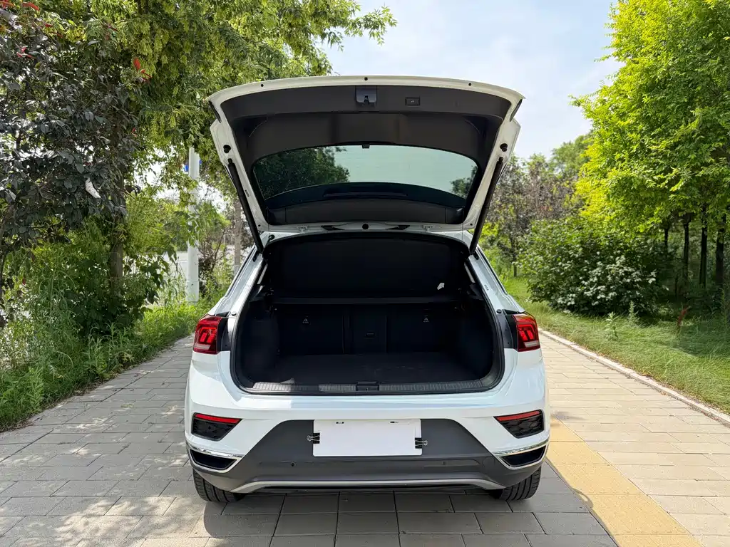 Volkswagen T-Roc 2022 — фото 15