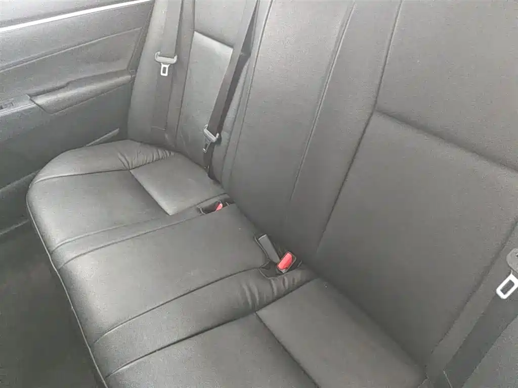 Toyota Corolla 2014 — фото 17