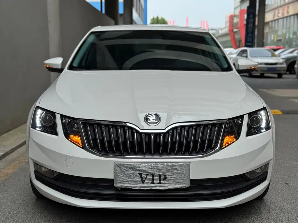 Skoda Octavia 2023