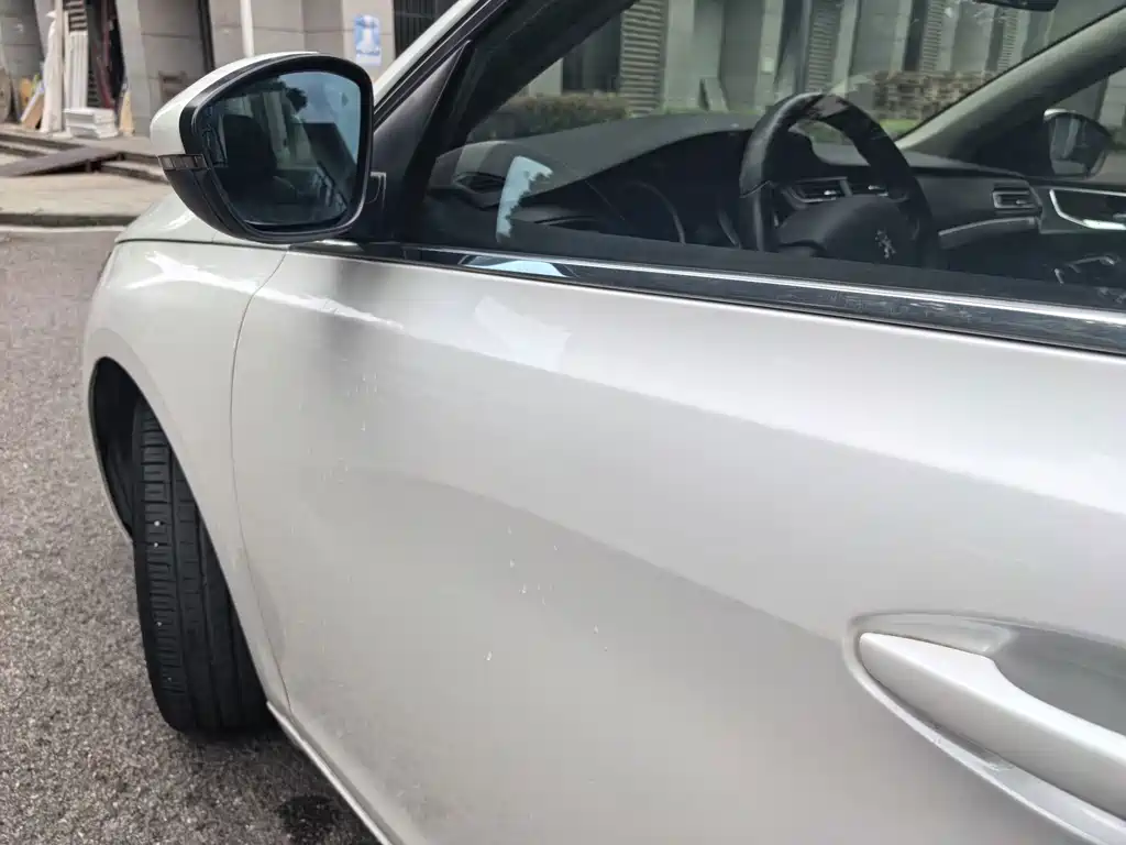 Peugeot 408 2015 — фото 15