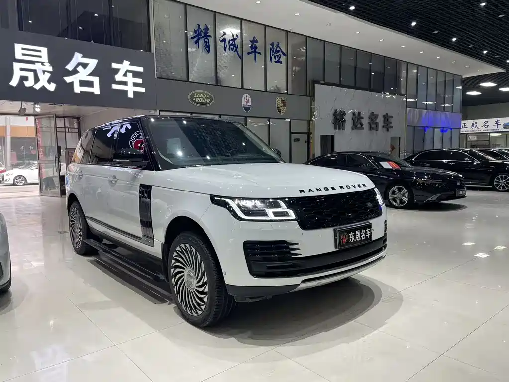 Land Rover Range Rover 2015 — фото 1