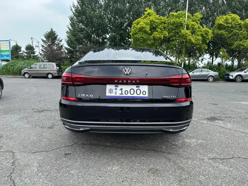 Volkswagen Passat 2021