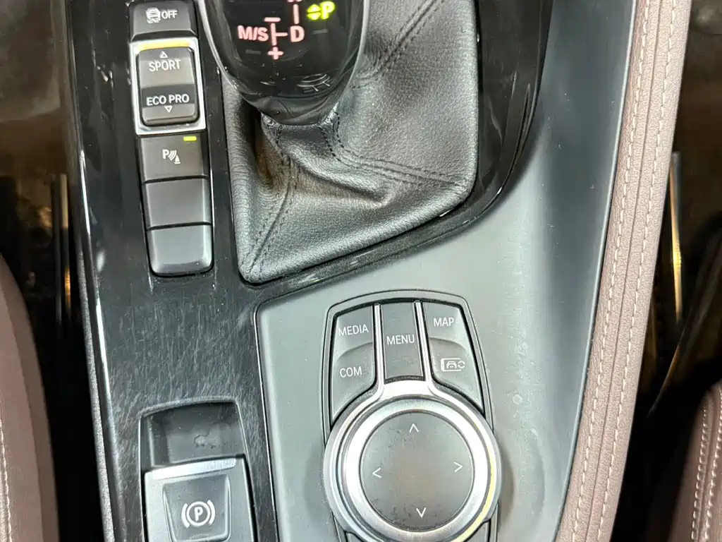 BMW X1 2022 — фото 11