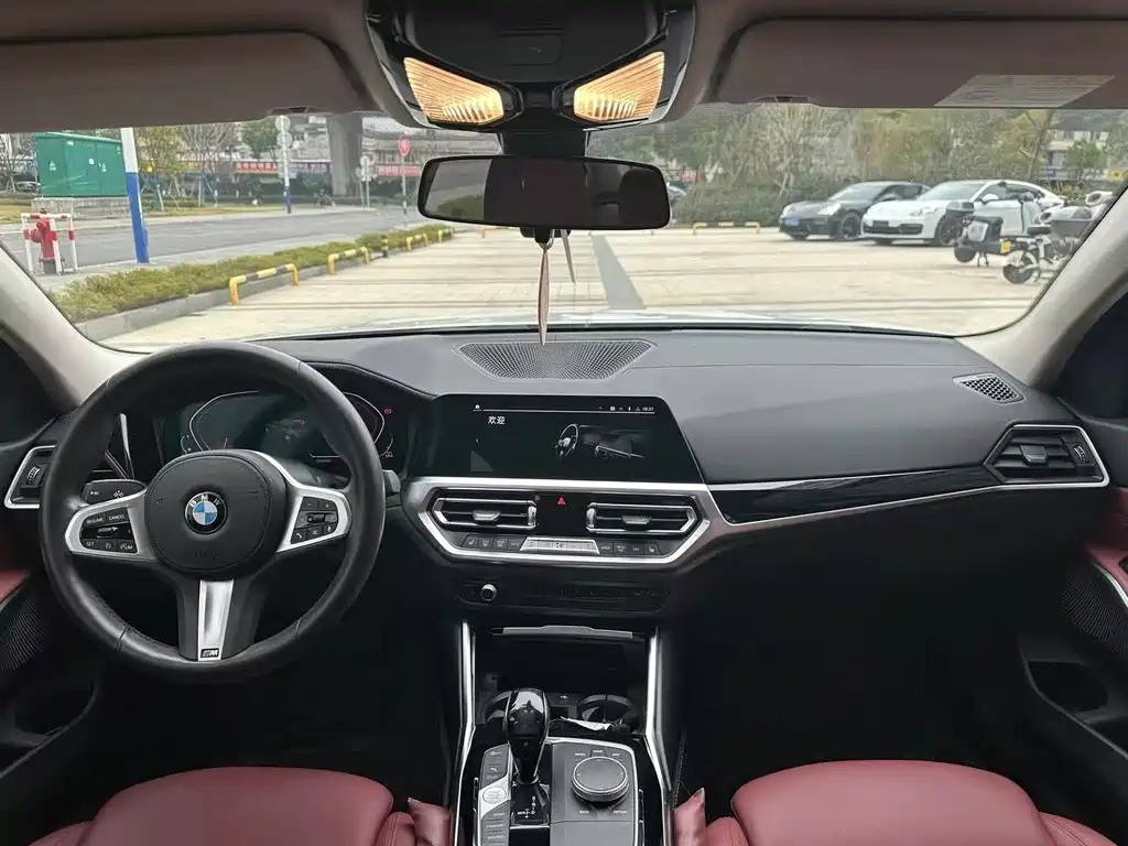 BMW 3 Series 2021