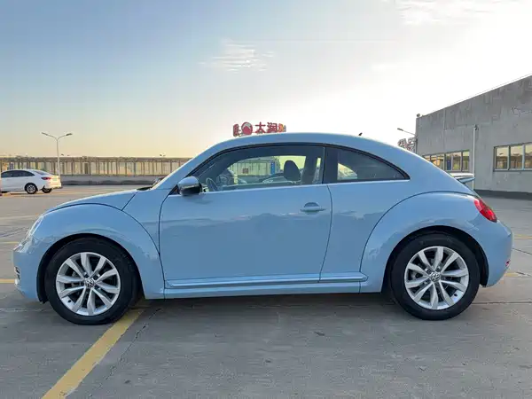 Volkswagen Beetle 2015