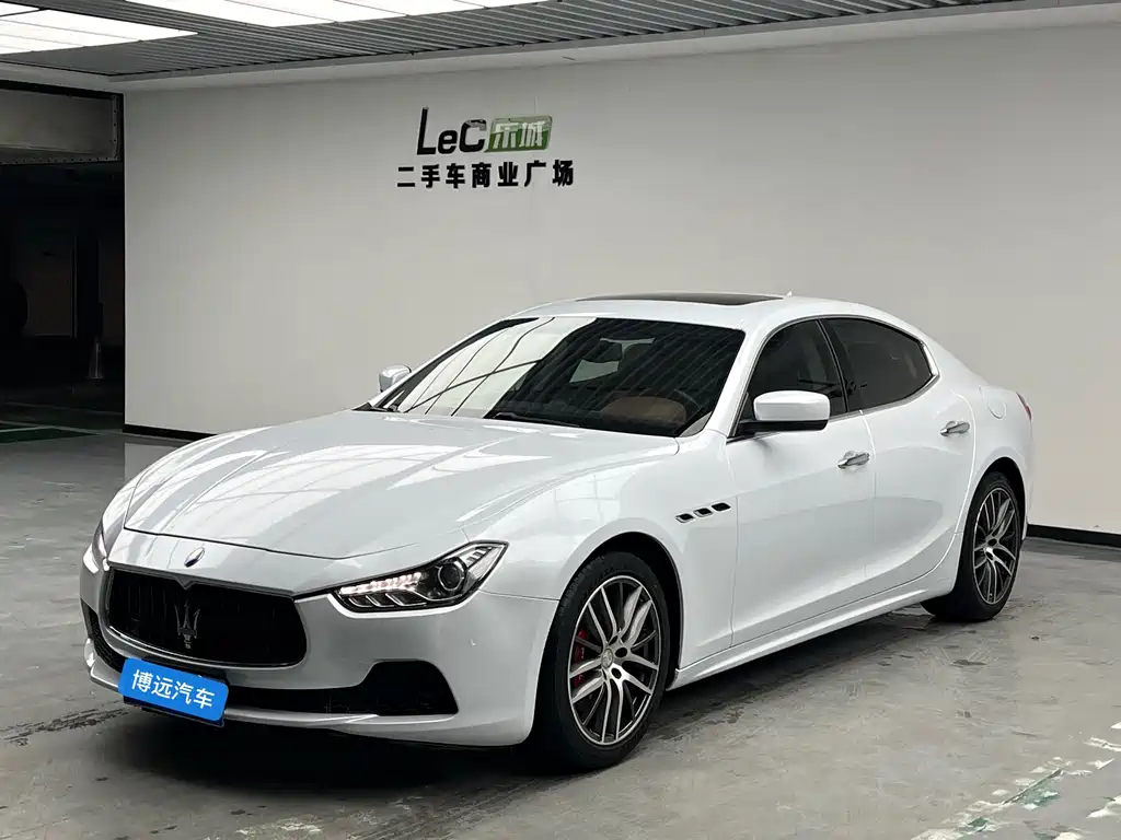 Maserati Ghibli 2017 — фото 1