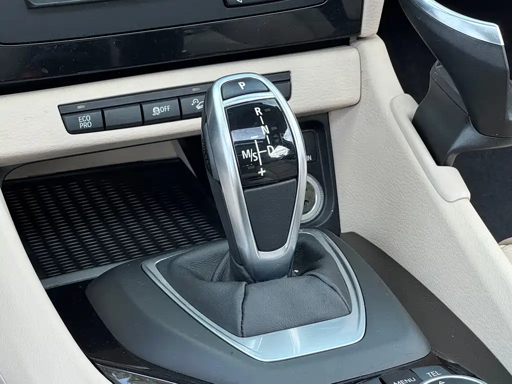 BMW X1 2013 — фото 14