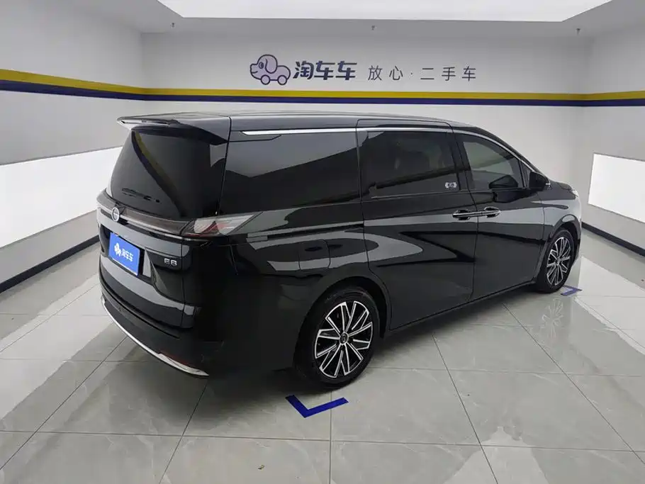 GAC Trumpchi E8 2024 — фото 3