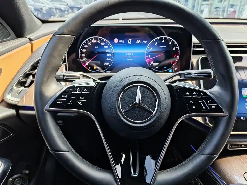 Mercedes-Benz E-Class 2024 — фото 13