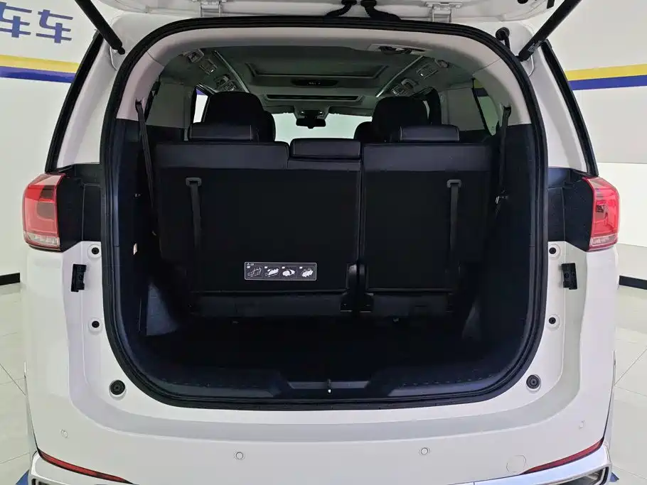 GAC Trumpchi M8 2023 — фото 4