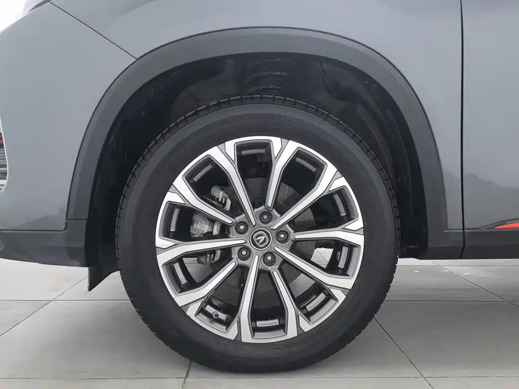 Changan CS75PLUS 2020 — фото 17