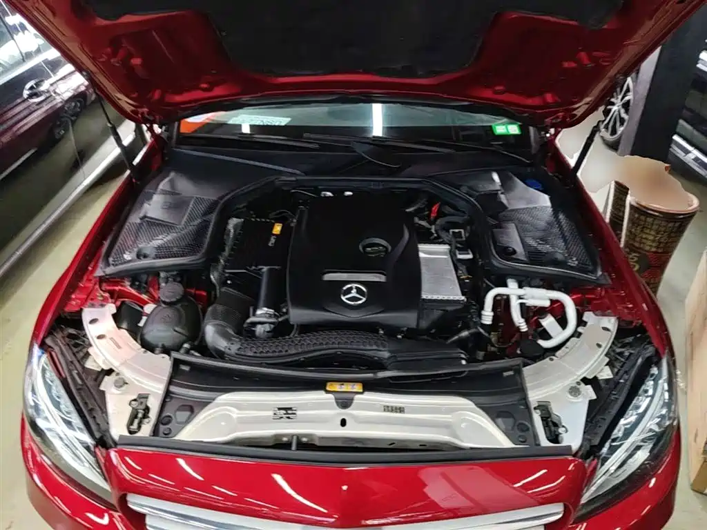 Mercedes-Benz C-Class 2018 — фото 20