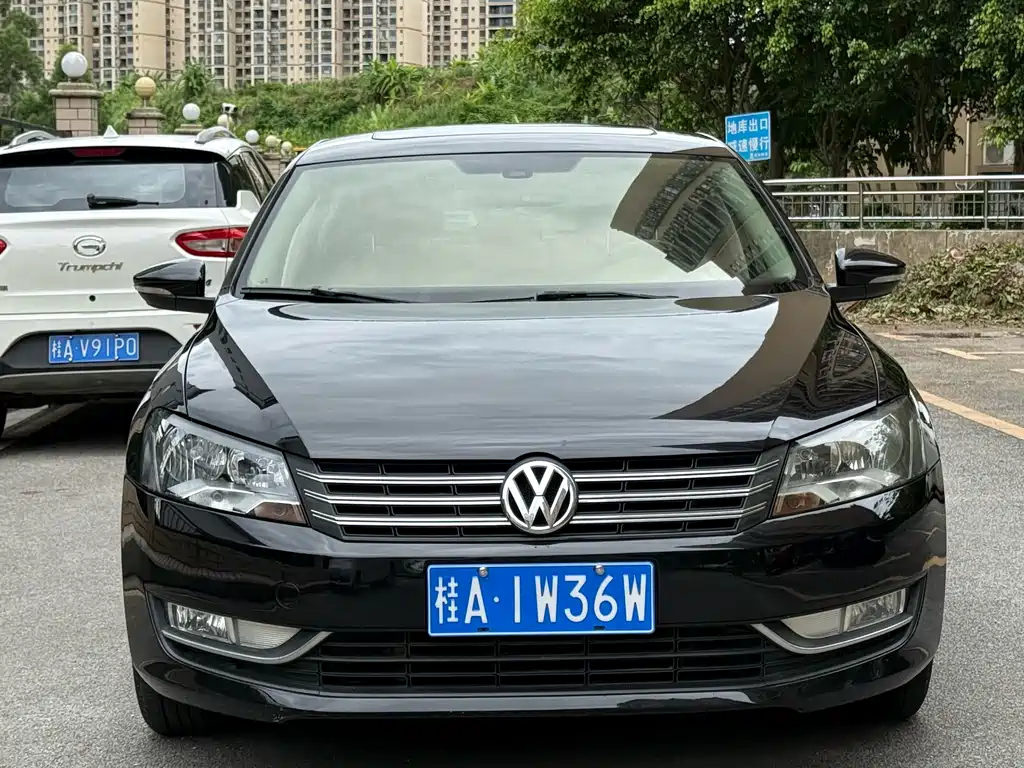 Volkswagen Passat 2014 — фото 2
