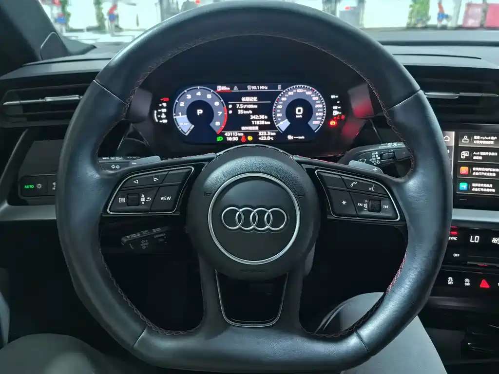 Audi A3 2022 — фото 14