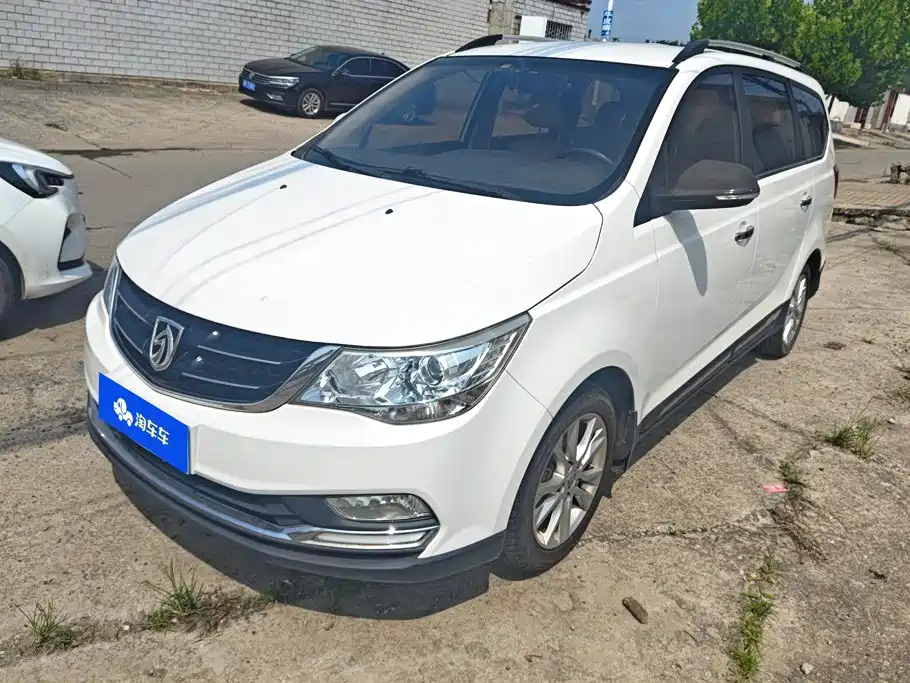 Baojun 730 2018