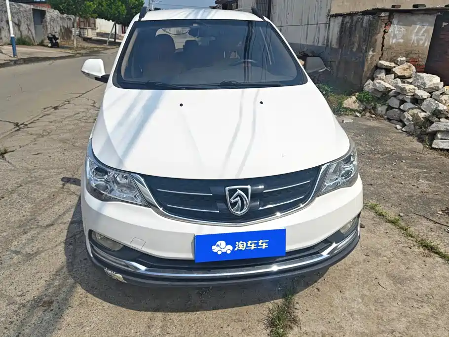 Baojun 730 2018