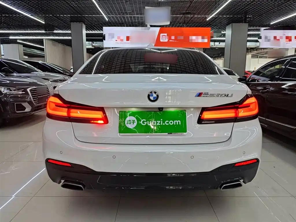 BMW 5 Series 2019 — фото 6