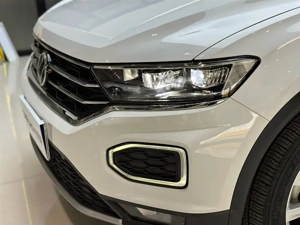 Volkswagen T-Roc 2021 — фото 7