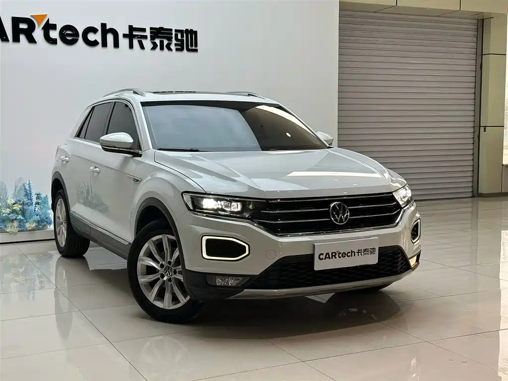 Volkswagen T-Roc 2021 — фото 2