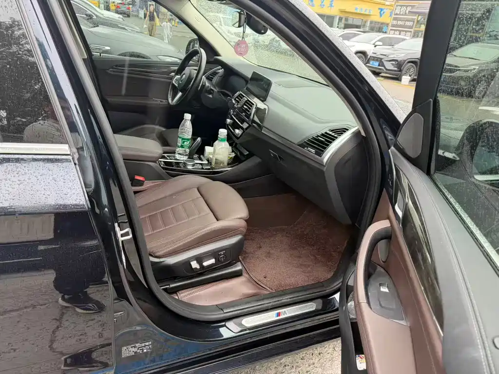 BMW X3 2021