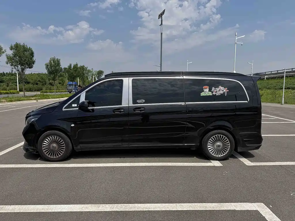 Mercedes-Benz Vito 2024 — фото 14