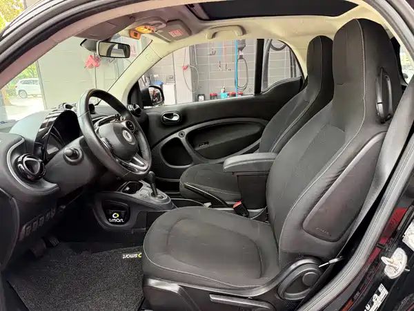 smart fortwo 2019