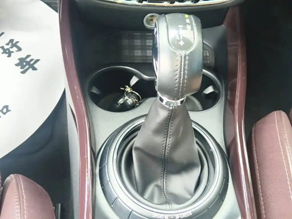 MINI Clubman 2016 — фото 14