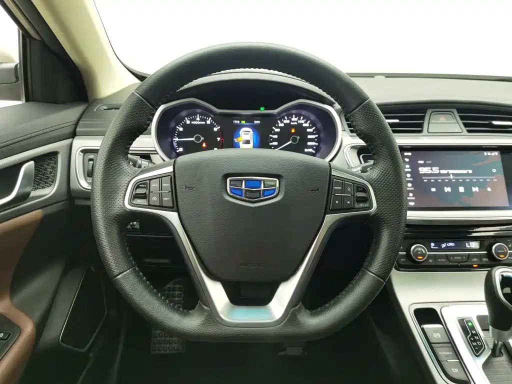 Geely Emgrand GL 2018 — фото 11