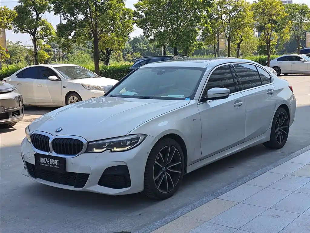 BMW 3 Series 2021