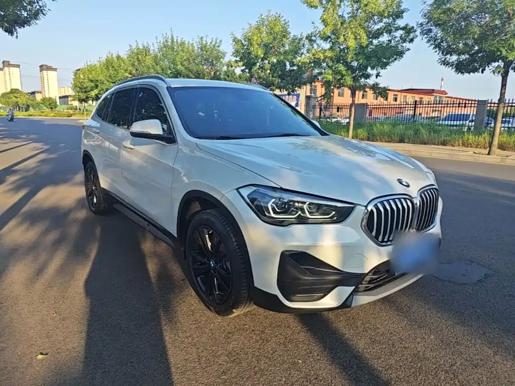 BMW X1 2020 — фото 4