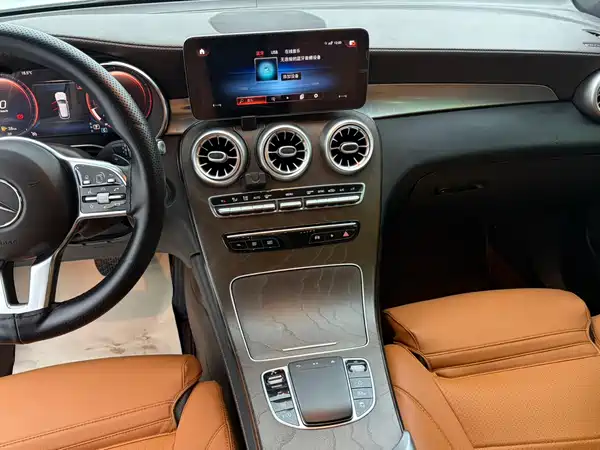 Mercedes-Benz GLC 2020
