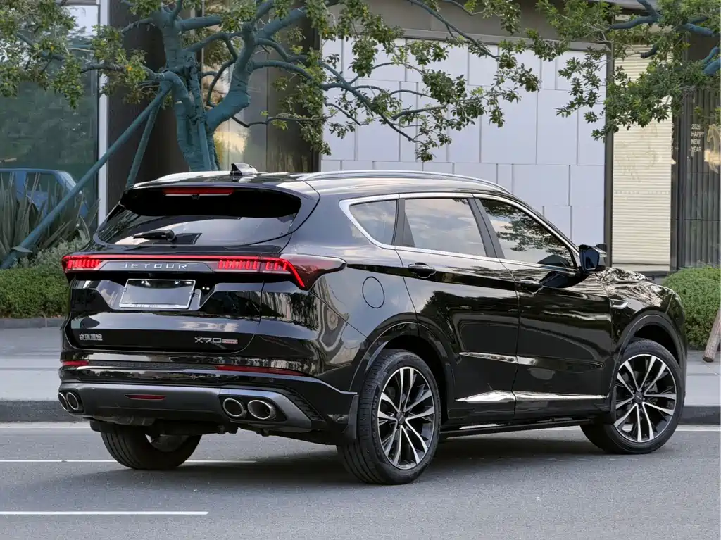 Jetour X70 PLUS 2023 — фото 28