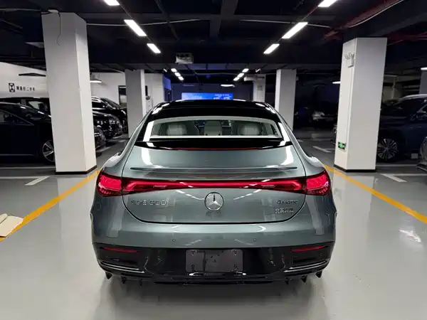 Mercedes-Benz EQE 2025