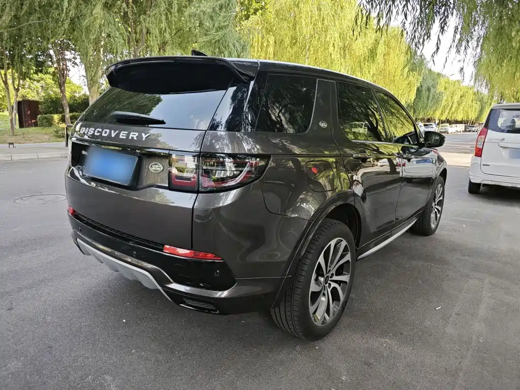 Land Rover Discovery Sport 2024 — фото 7